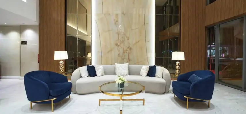 Platinum Hotel image
